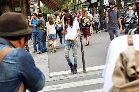 PARIS FASHION WEEK: STREET STYLE