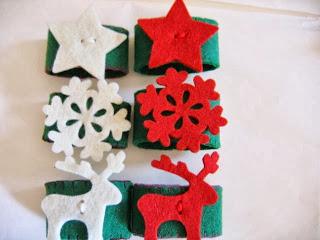 regalini semplici semplici...portatovaglioli natalizi