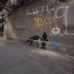 Bansky, l'artista che a New York realizzerà ogni notte un graffito05