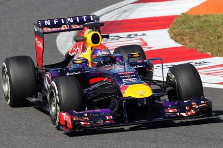 Sebastian-Vettel_PL1_GP_Corea_2013 (5)