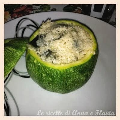 Zucchine ripiene di cous cous e verdure