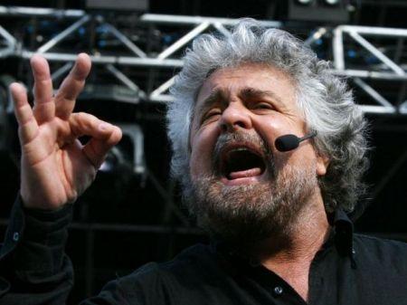 Beppe Grillo Grillo e la piattaforma M5S