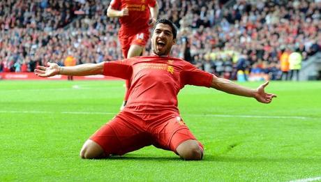 Liverpool-Crystal Palace 3-1: i Reds volano in testa con un Suarez inarrestabile