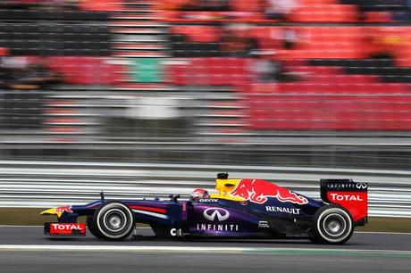 Sebastian-Vettel_Qual_GP_Corea_2013 (4)