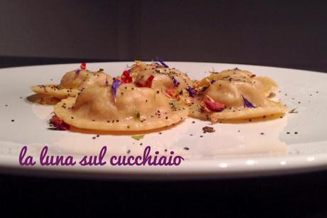 RAVIOLI DI FICHI AL BURRO E FIORI