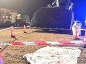 Milano, bambini cadono escavatore, sono gravi