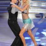 Victoria Silvstedt sexy a Ballando con le stelle06