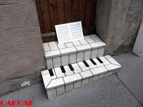 http://cdn2.stbm.it/zingarate/gallery/foto/street-art/la-street-art-creativa-di-oakoak/pianoforte_1.jpeg?-3600