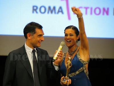 Roma Fiction Fest: Cristina e Clara sorteggiate da TV Sorrisi e Canzoni per la finalissima.