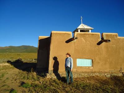 Taos: Dennis Hopper e un cappello da cowboy