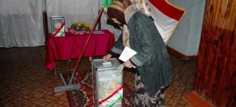 Election 2010 Tajikistan 01 E1380635470701