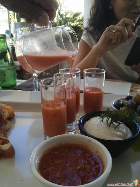 Aperitivo con gazpacho - Ibiza, Spagna