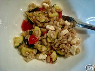 INSALATA DI ORZO CON VERDURE