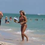 Sylvie van der Vaart, vacanza infinita a Miami06