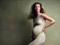 Sexy e incinta: da Claudia Schiffer a Monica Bellucci, quando il pancione è hot