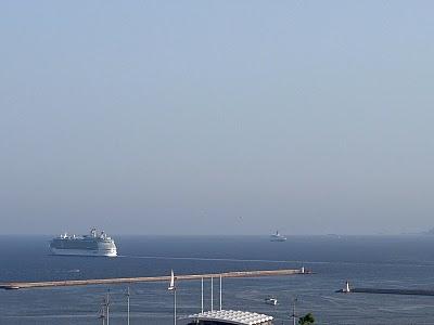 Ricordi di una Queen Elizabeth 2 a Cagliari