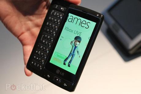 The font-screen, showing Windows Phone  7's tile structure