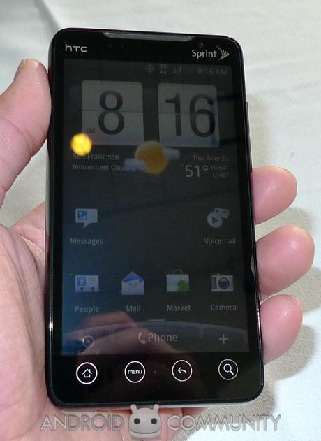 HTC Evo 4G: tante foto ed un video unboxing
