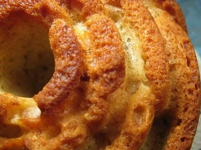 Ciambella con fichi e uvetta