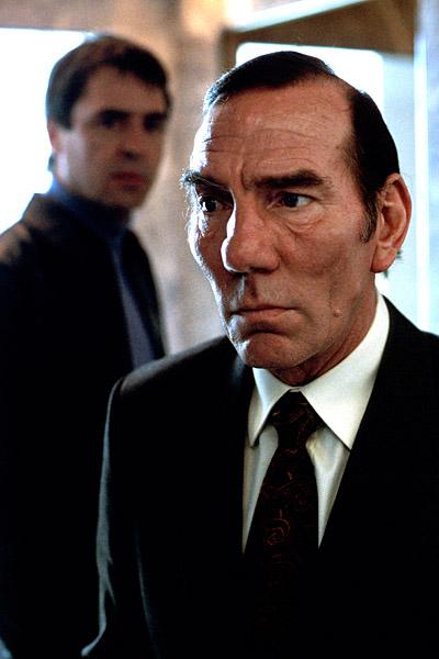 Adieu - Pete Postlethwaite