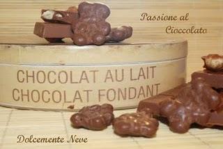 Cioccolatini ripieni con pasta di nocciole