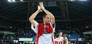 Marco Cusin celebra il ritorno alla vittoria di Pesaro. Ciam/Cast Marco Cusin celebra il ritorno alla vittoria di Pesaro. Ciam/Cast