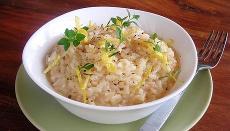 Risotto cremoso e delizioso in soli 7 minuti con la pentola a pressione.