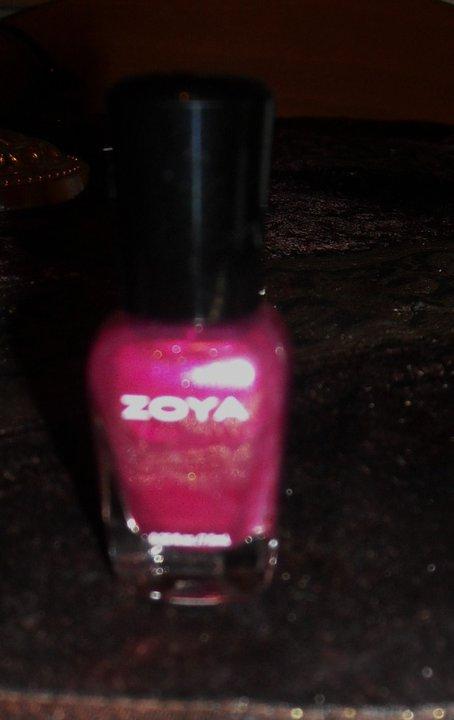 Zoya : Hot Lips + Nail Laquer