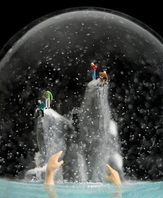 Gloomy snowglobes