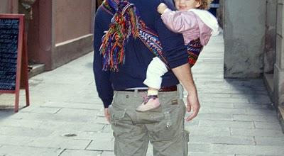 babywearing mania