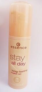 Tre fondotinta a confronto