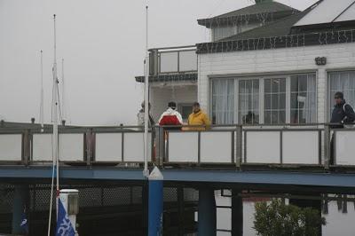 Vela: L’invernale di Marina di Ravenna nella nebbia