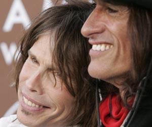 Aerosmith - Steven Tyler vorrebbe iniziare l'album ma Joe Perry non si trova