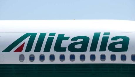 Alitalia ‘naufraga’ tra politica e mancati accordi