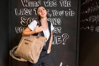 Nené Cherie goes to Eastpak