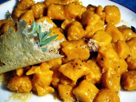 Gnocchi di zucca al casera stagionato