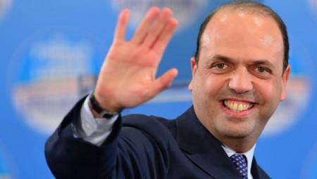 Alfano Alfano nel Paese delle meraviglie