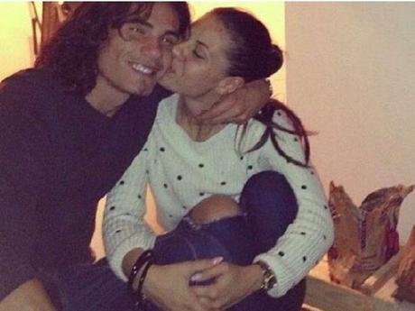 EDINSON CAVANI E MARIA ROSARIA VENTRONE INNAMORATI SU TWITTER GOSSIP 2013