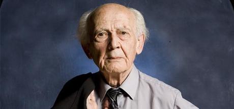 Guardate che meravigliosa espressione ha Zygmunt Bauman