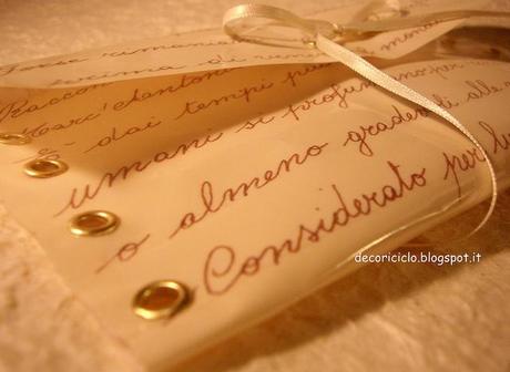 astuccio con occhielli di metallo 2