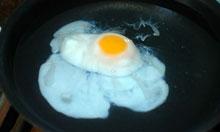 Delia Smith poached egg