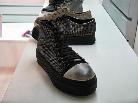 Part 3 #TheMicam : La Strada & Red Dragon