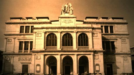 LA STORIA DEL TEATRO VITTORIO EMANUELE DI MESSINA