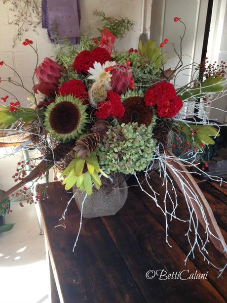 mazzo flroeale sul rosso