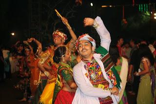 Gujarat - Festa Navratri, i ‘’rave’’ di Baroda