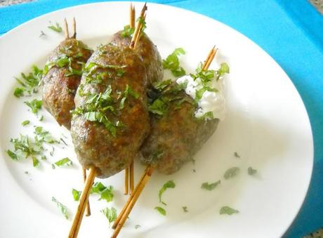 Köfte kebabi (polpette allo spiedo)