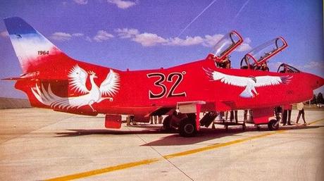 Le foto del Gargano dall'alto scattate dagli aerei da guerra G91 della base militare di Amendola