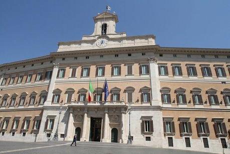 dl stabilità Legge di stabilità, confermata la Service Tax