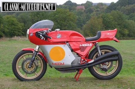 MV Agusta 750 by Mark Kay