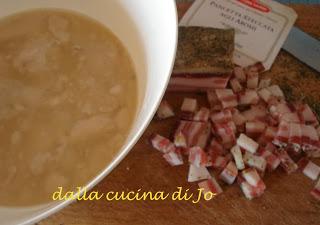 Crema di cannellini con rosmarino e pancetta